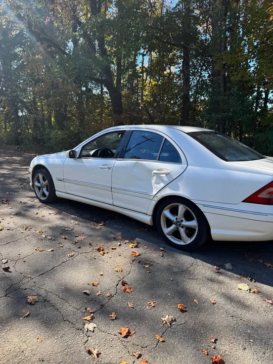2005 Mercedes-Benz W203 C-Class - Image 2 of 8