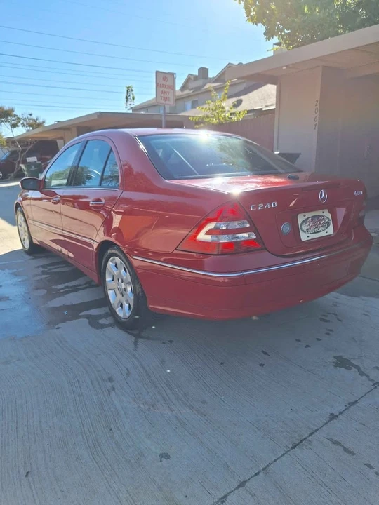 2005 Mercedes-Benz W203 C-Class - Image 2 of 12
