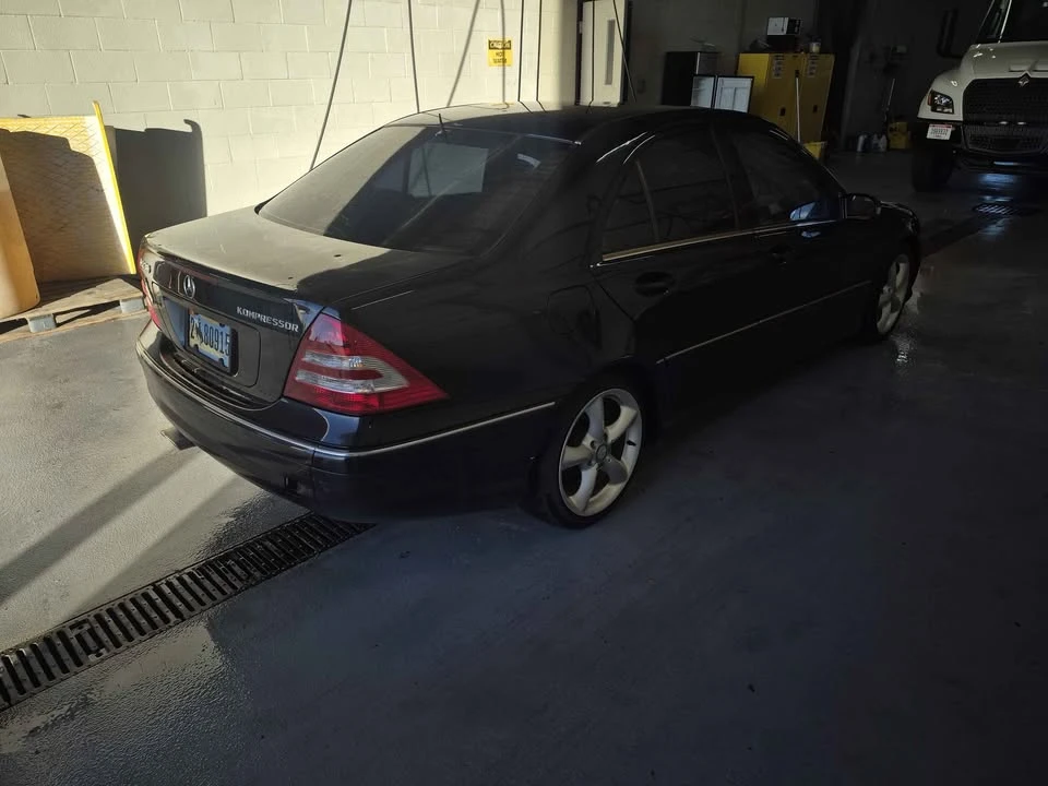 2005 Mercedes-Benz W203 C-Class - Image 2 of 4