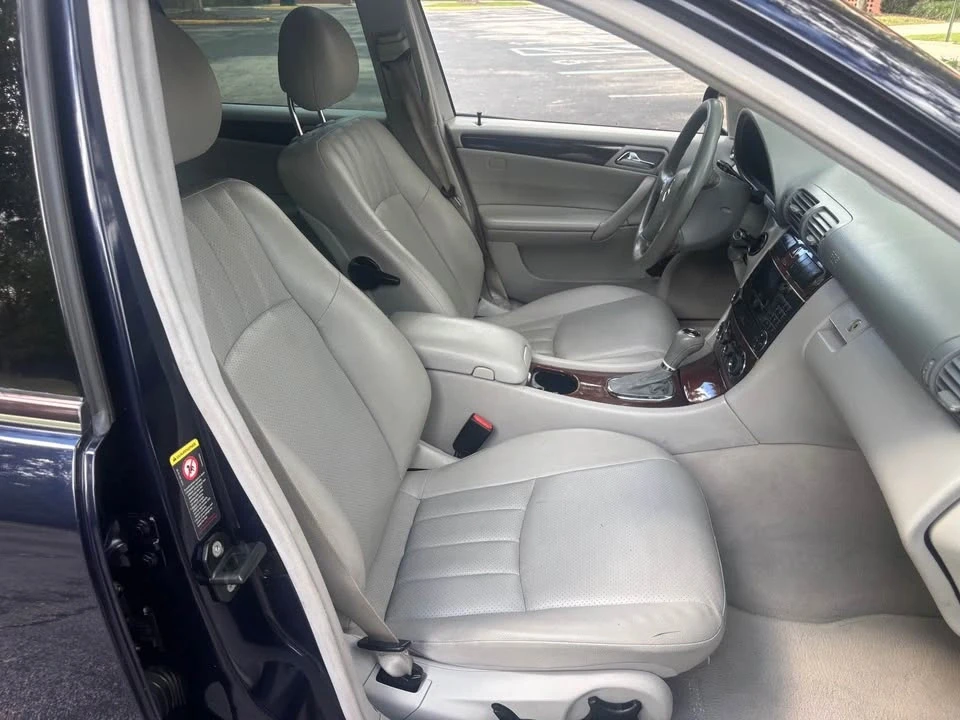 2005 Mercedes-Benz W203 C-Class - Image 11 of 13