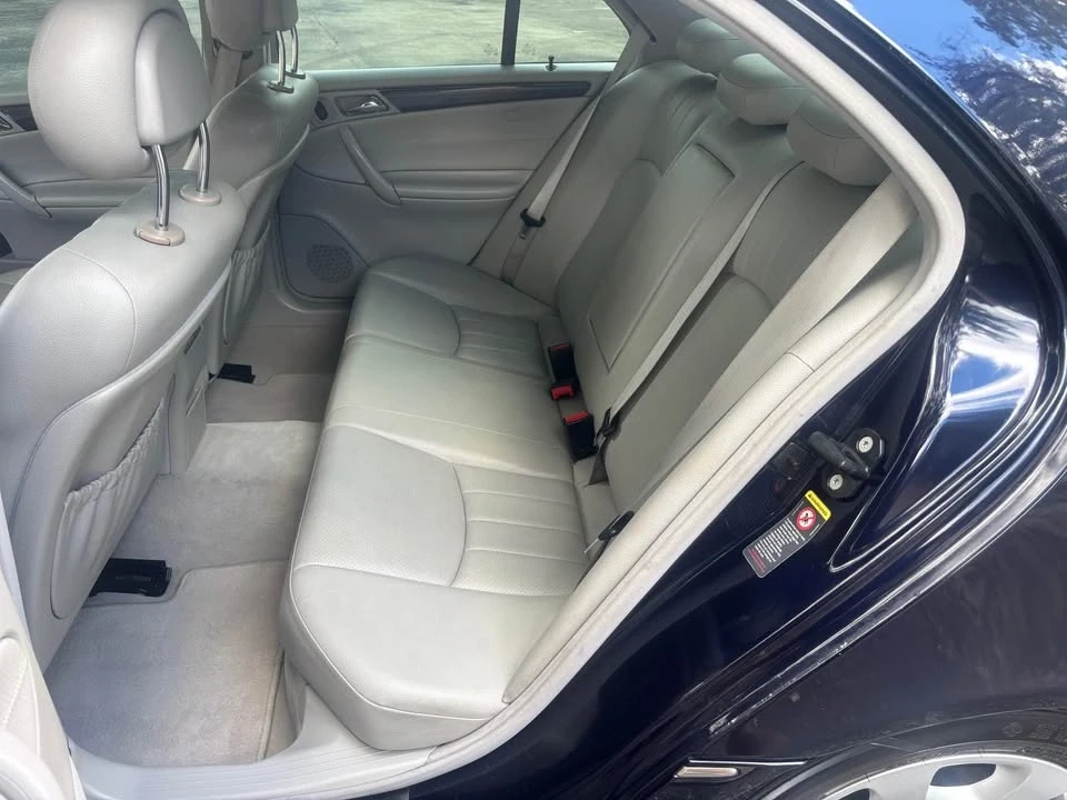 2005 Mercedes-Benz W203 C-Class - Image 12 of 13
