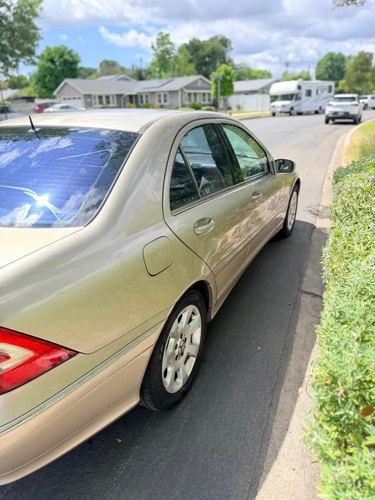 2005 Mercedes-Benz W203 C-Class - Image 5 of 15