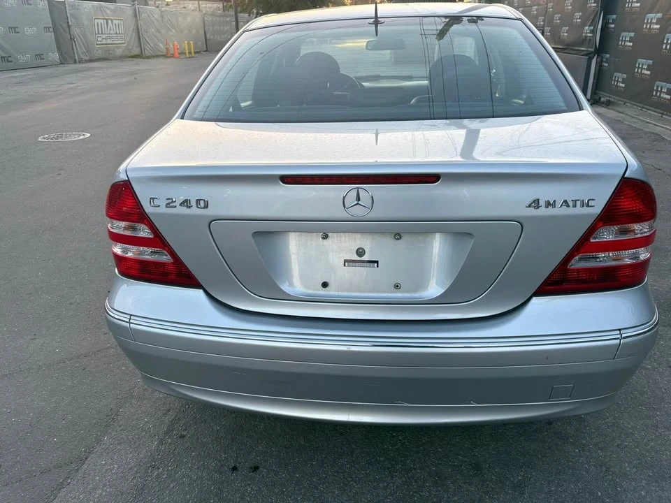 2005 Mercedes-Benz W203 C-Class - Image 8 of 12