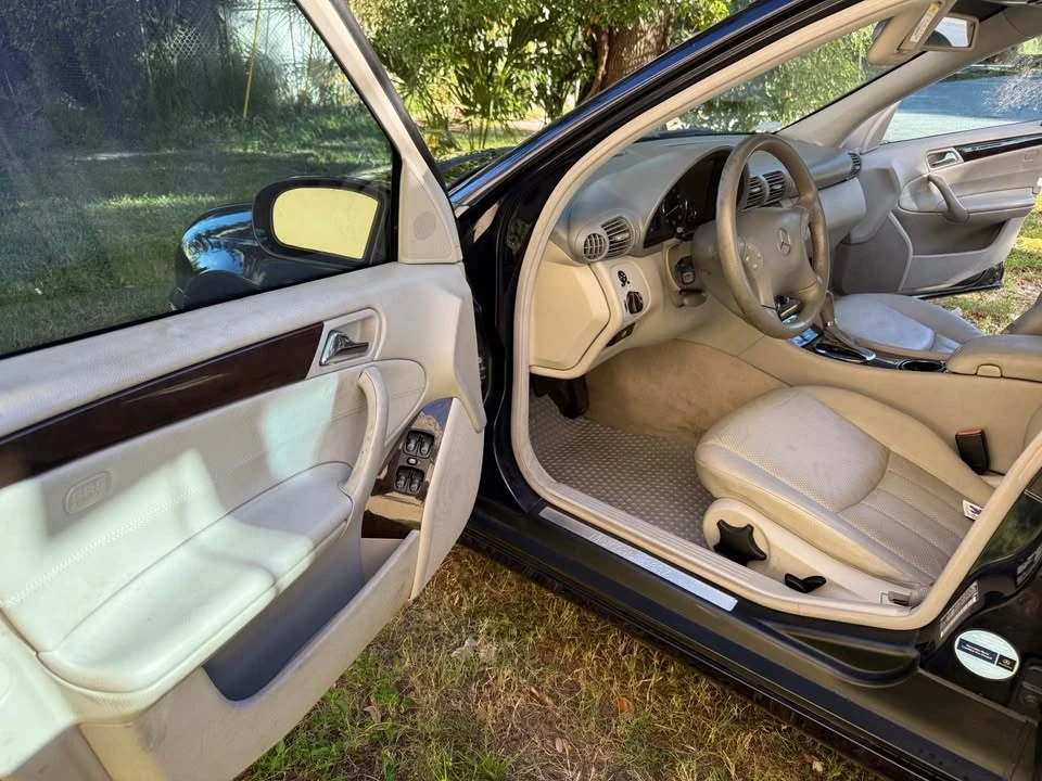 2005 Mercedes-Benz W203 C-Class - Image 10 of 13
