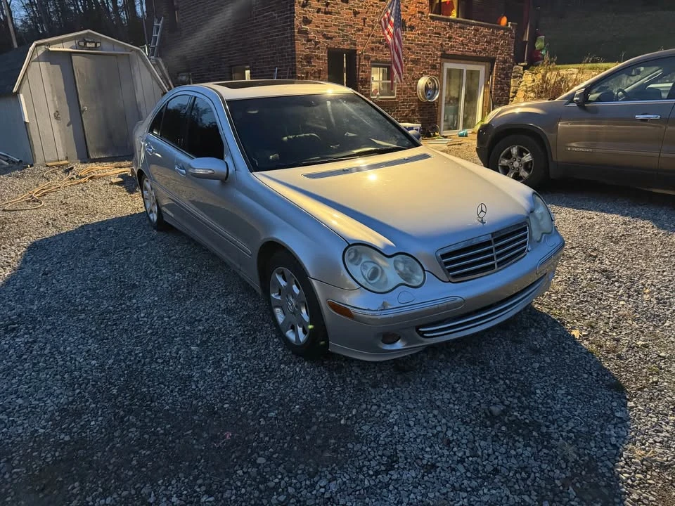 2005 Mercedes-Benz W203 C-Class - Image 2 of 10