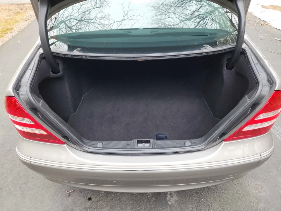2005 Mercedes-Benz W203 C-Class - Image 14 of 18