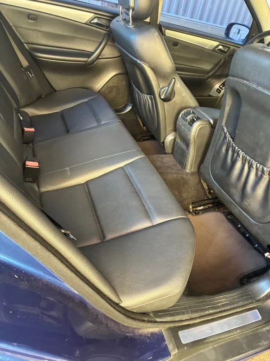 2005 Mercedes-Benz W203 C-Class - Image 13 of 16