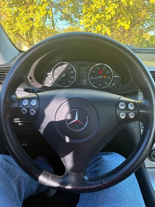 2005 Mercedes-Benz W203 C-Class - Image 7 of 16