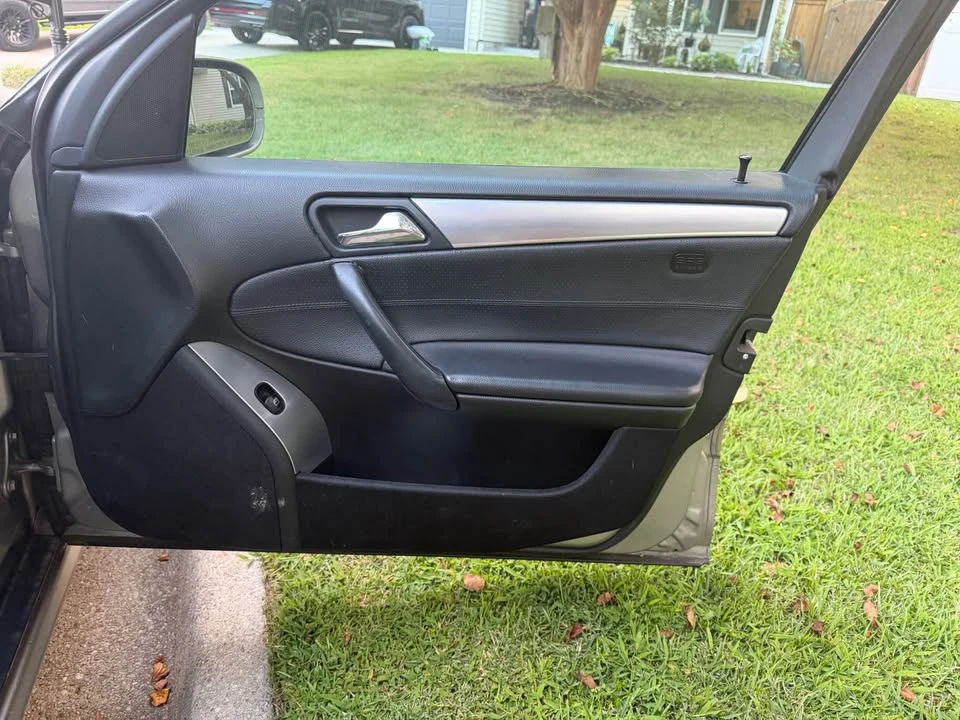 2005 Mercedes-Benz W203 C-Class - Image 12 of 15