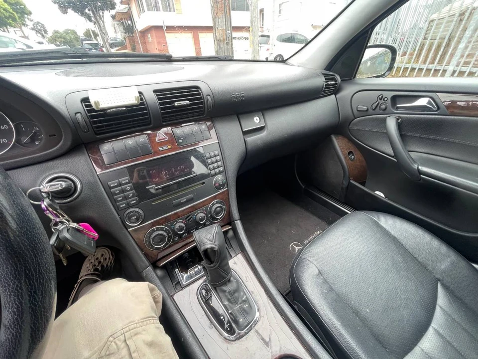 2005 Mercedes-Benz W203 C-Class - Image 8 of 10