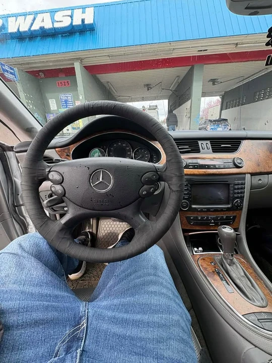 2005 Mercedes-Benz C219 CLS-Class - Image 3 of 10