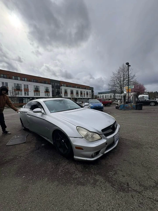 2005 Mercedes-Benz C219 CLS-Class - Image 7 of 10