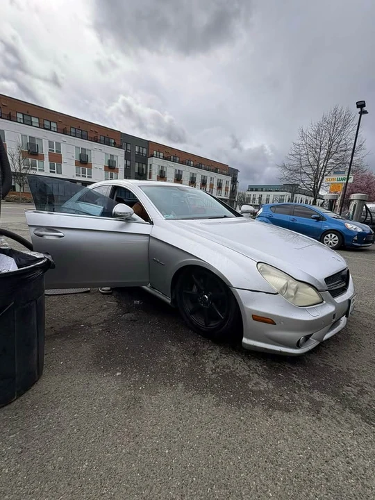 2005 Mercedes-Benz C219 CLS-Class - Image 6 of 10