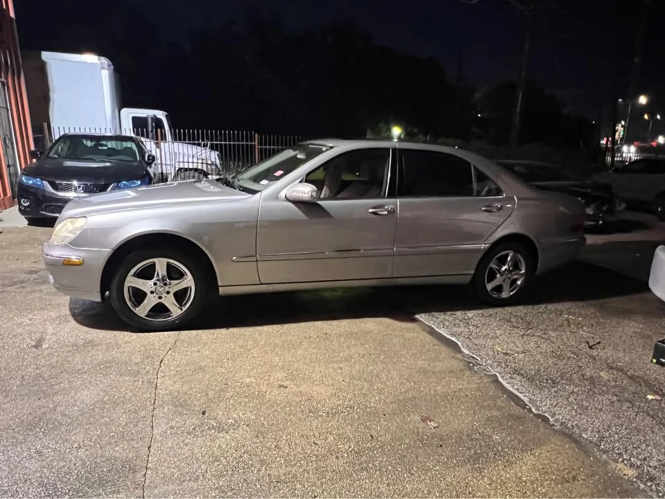 2005 Mercedes-Benz C219 CLS-Class - Image 2 of 11
