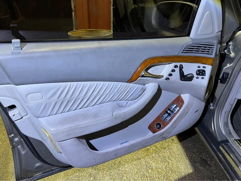 2005 Mercedes-Benz C219 CLS-Class - Image 6 of 11