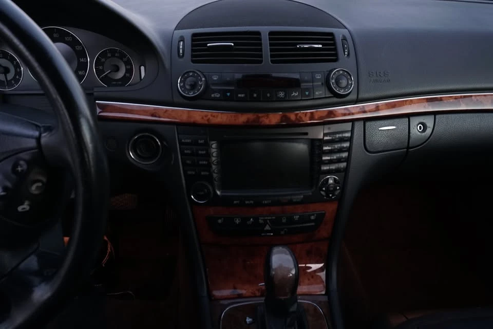 2005 Mercedes-Benz W211 E-Class - Image 13 of 20