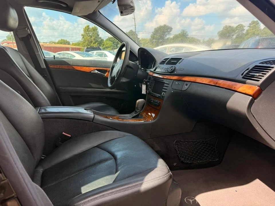 2005 Mercedes-Benz W211 E-Class - Image 14 of 20