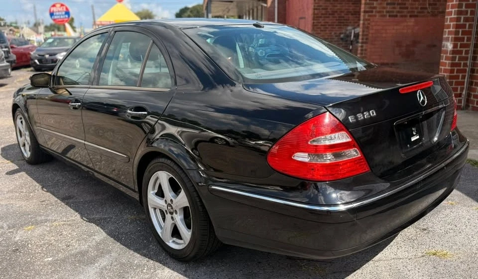 2005 Mercedes-Benz W211 E-Class - Image 7 of 20