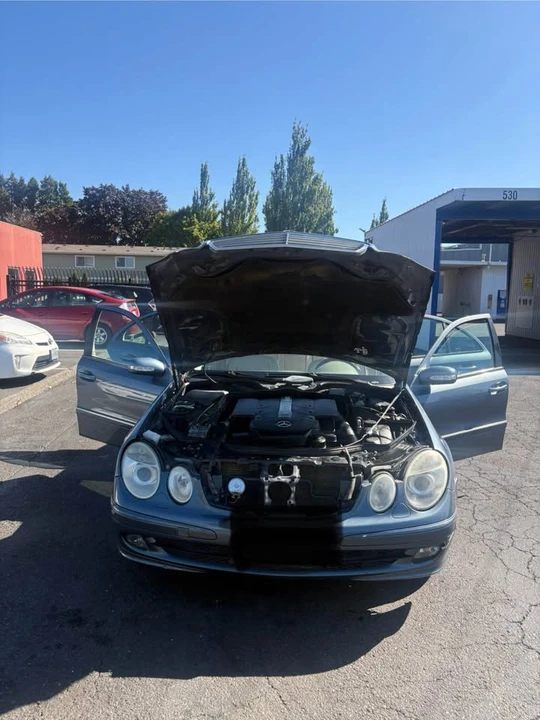 2005 Mercedes-Benz W211 E-Class - Image 9 of 19