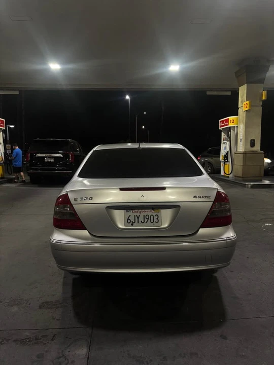 2005 Mercedes-Benz W211 E-Class - Image 3 of 4