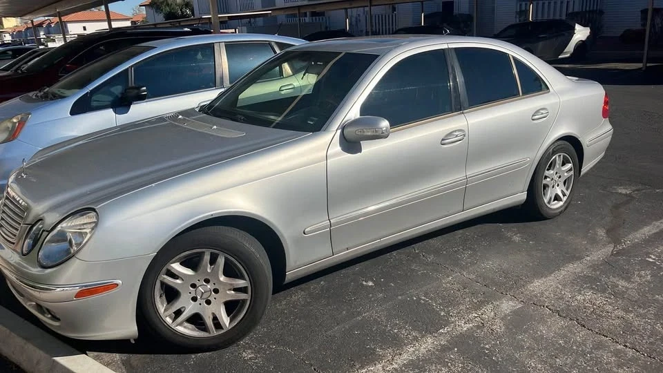 2005 Mercedes-Benz W211 E-Class - Image 2 of 4