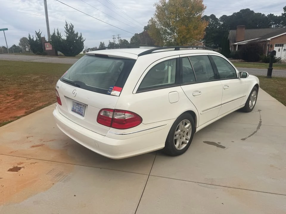 2005 Mercedes-Benz W211 E-Class - Image 4 of 12