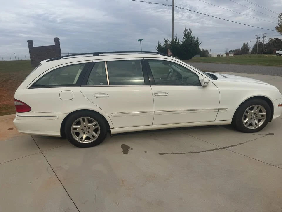 2005 Mercedes-Benz W211 E-Class - Image 5 of 12