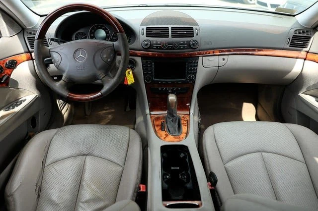 2005 Mercedes-Benz W211 E-Class - Image 2 of 20