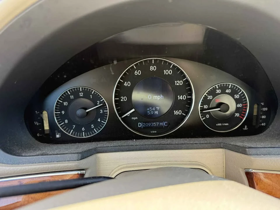 2005 Mercedes-Benz W211 E-Class - Image 6 of 7