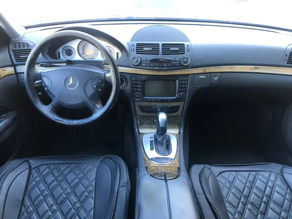 2005 Mercedes-Benz W211 E-Class - Image 11 of 17