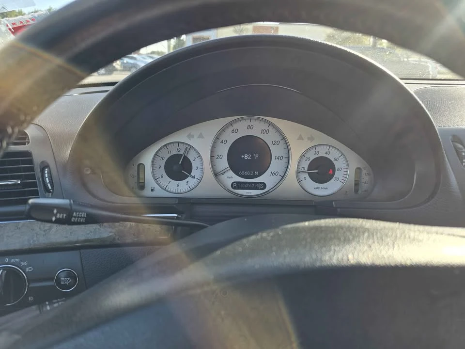2005 Mercedes-Benz W211 E-Class - Image 14 of 18