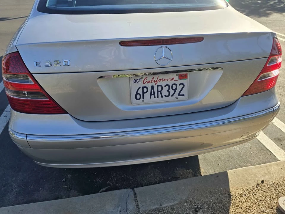 2005 Mercedes-Benz W211 E-Class - Image 12 of 18
