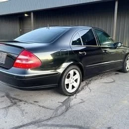 2005 Mercedes-Benz W211 E-Class - Image 8 of 17
