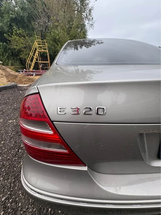 2005 Mercedes-Benz W211 E-Class - Image 4 of 6