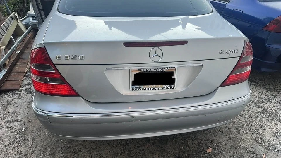2005 Mercedes-Benz W211 E-Class - Image 5 of 9