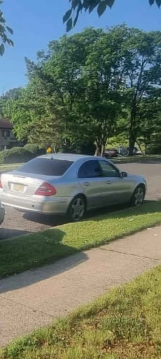 2005 Mercedes-Benz W211 E-Class - Image 2 of 3