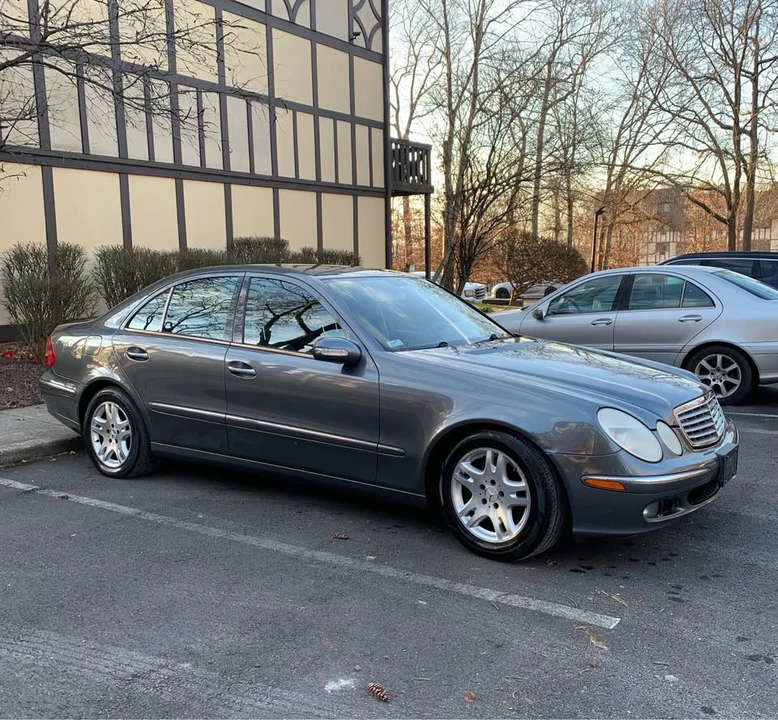 2005 Mercedes-Benz W211 E-Class - Image 4 of 10