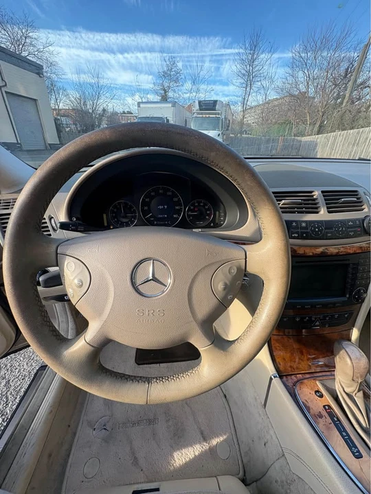 2005 Mercedes-Benz W211 E-Class - Image 16 of 18