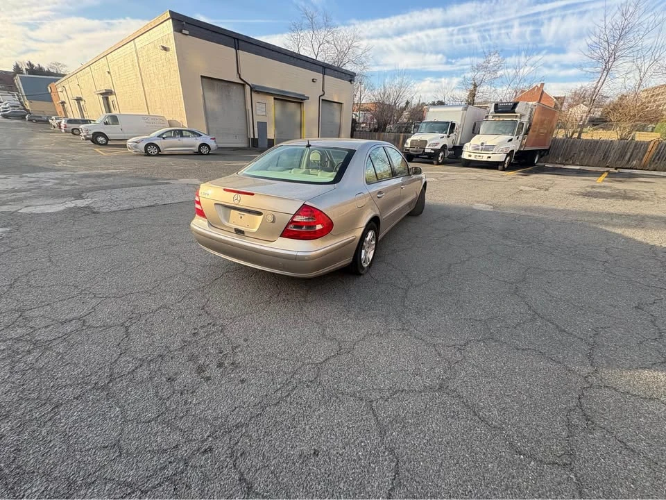 2005 Mercedes-Benz W211 E-Class - Image 4 of 18