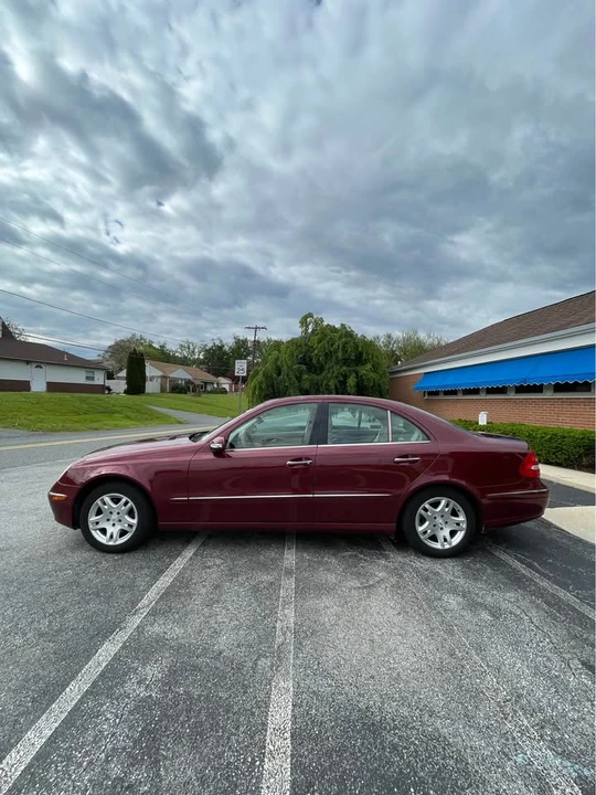 2005 Mercedes-Benz W211 E-Class - Image 2 of 11