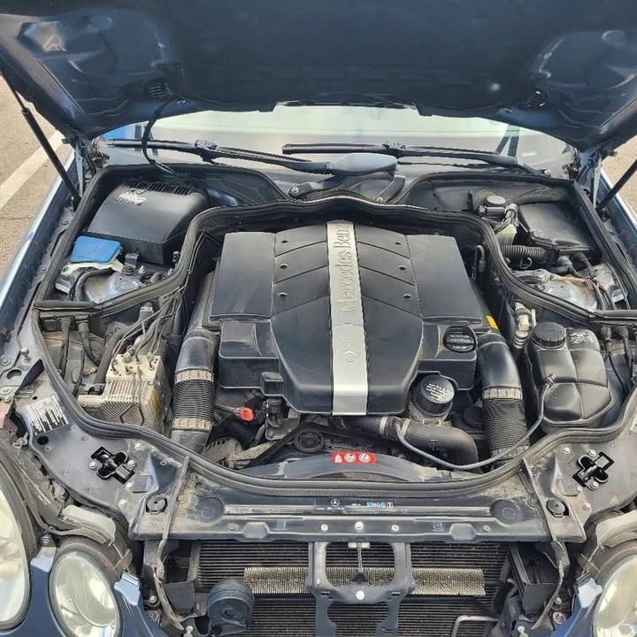 2005 Mercedes-Benz W211 E-Class - Image 12 of 18