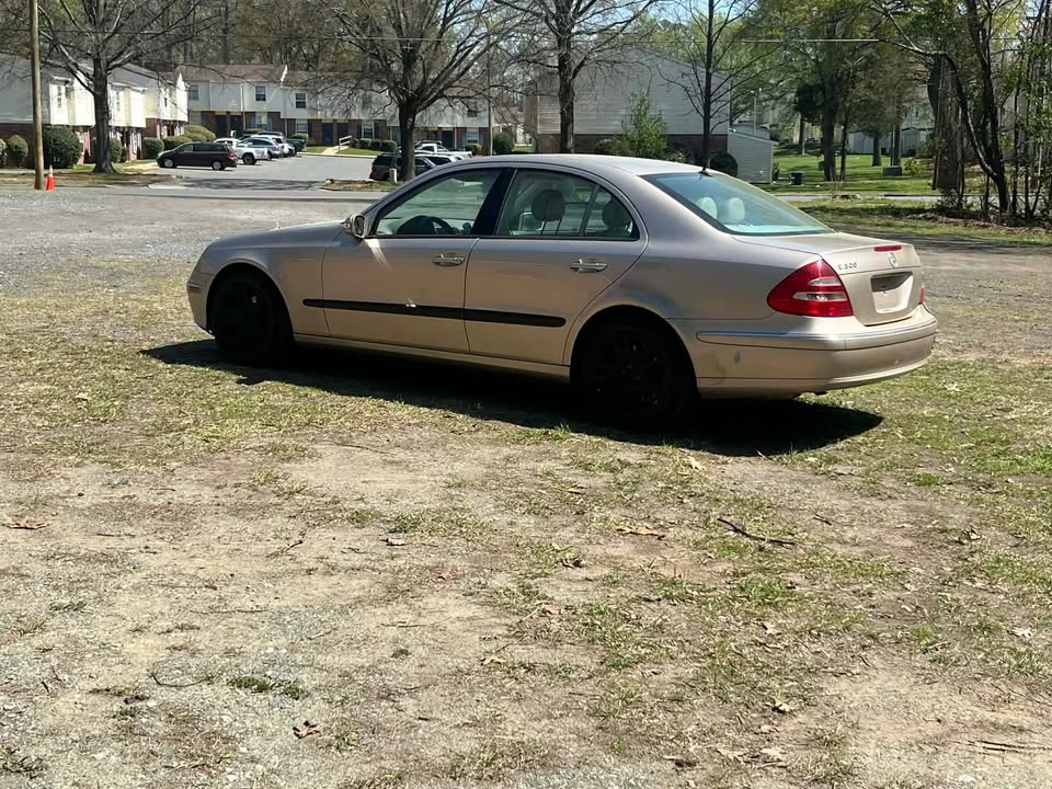 2005 Mercedes-Benz W211 E-Class - Image 8 of 10