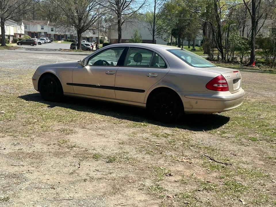 2005 Mercedes-Benz W211 E-Class - Image 4 of 10