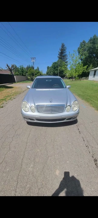 2005 Mercedes-Benz W211 E-Class - Image 2 of 11