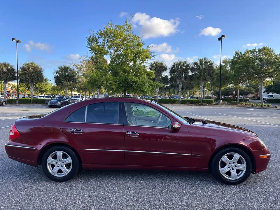 2005 Mercedes-Benz W211 E-Class - Image 9 of 16