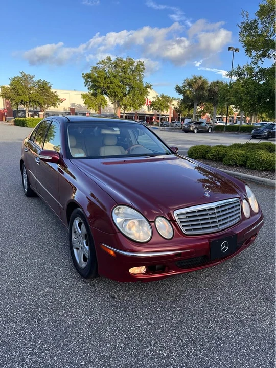2005 Mercedes-Benz W211 E-Class - Image 2 of 16