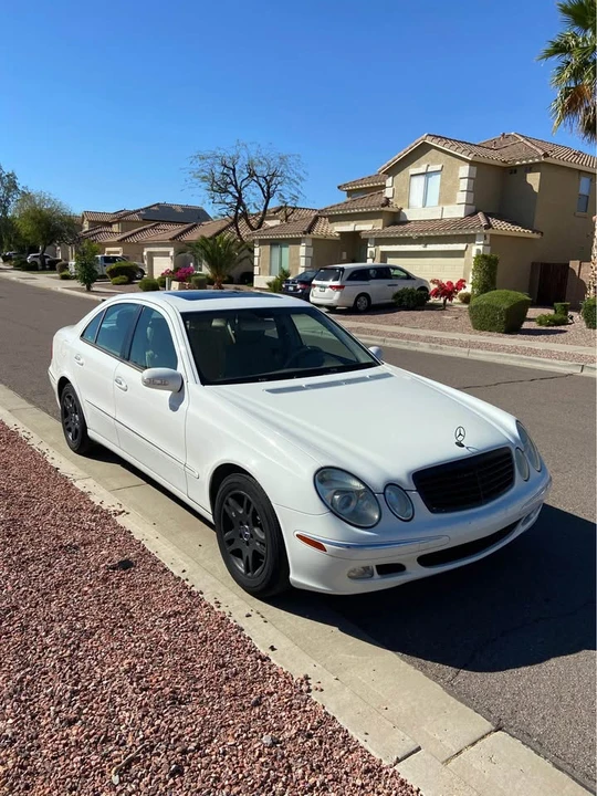 2005 Mercedes-Benz W211 E-Class - Image 2 of 11