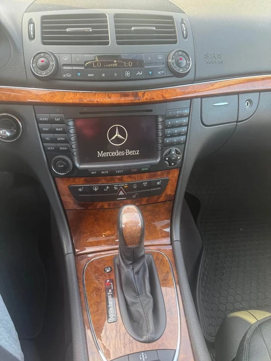 2005 Mercedes-Benz W211 E-Class - Image 13 of 20