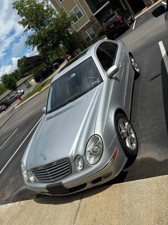 2005 Mercedes-Benz W211 E-Class - Image 2 of 7