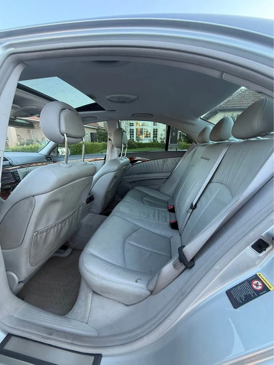 2005 Mercedes-Benz W211 E-Class - Image 9 of 12